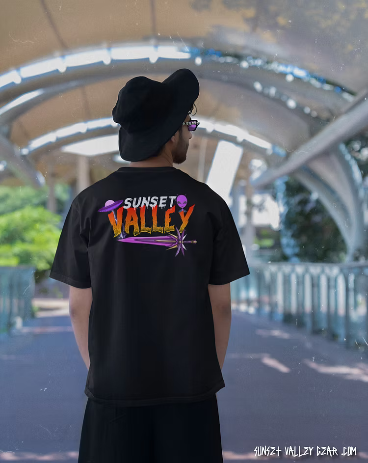 ALIEN INVASION T-Shirt